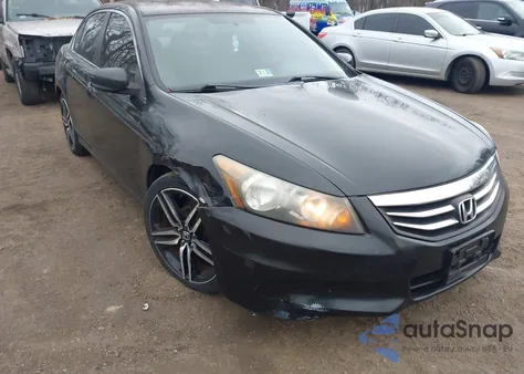 2012 Honda Accord 2.4 Lx z USA, uszkodzony, nr VIN 1HGCP2F31CA062402